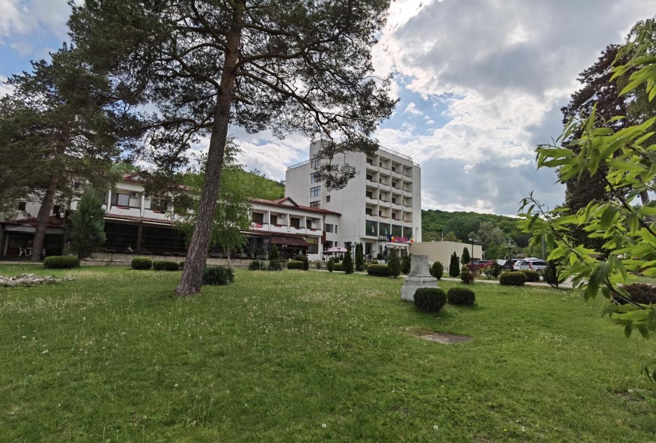 Hotel Spa Cazino Monteoru Sărata-Monteoru Exterior foto